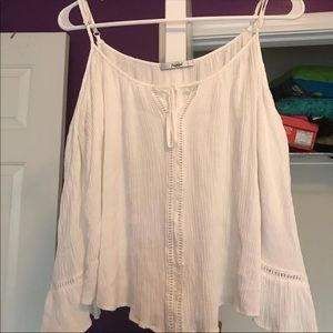 Cream Off the shoulder Blouse Size S